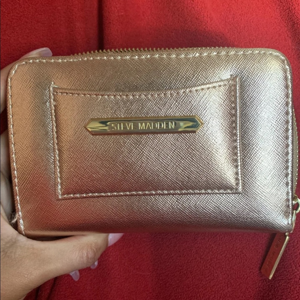 Steve Madden wallet